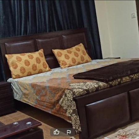 Evergreen Inn Rawalpindi Esterno foto