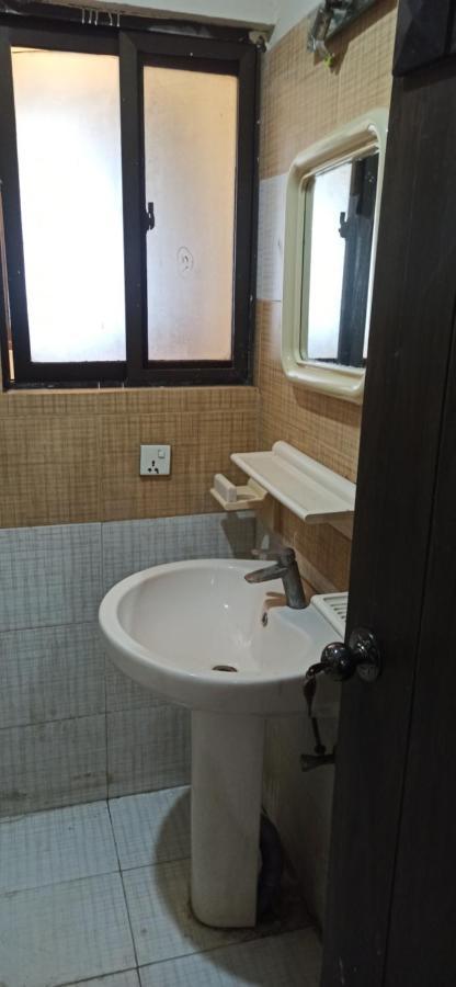 Evergreen Inn Rawalpindi Esterno foto